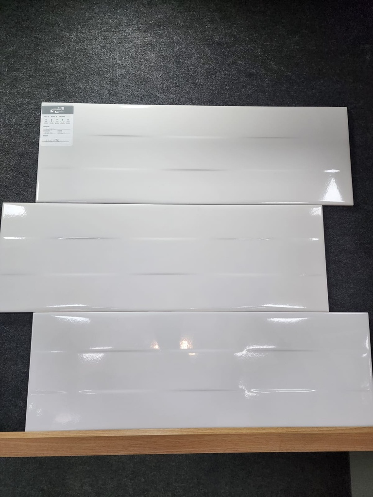 CAJA AZULEJO LOGAN 25X75 BLANCO 1.68Mt. 1A.